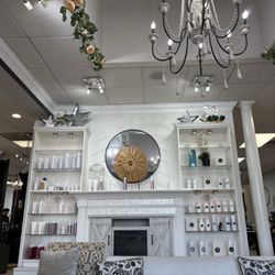 Statements The Salon - Nicely decorated