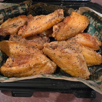 Wingstop - Lemon pepper 10 Wings. Wanted flats and drums. - Chicken Wings Near Me - Las Vegas, Nevada Wingstop - Lemon pepper 10 Wings. Wanted flats and drums. - Chicken Wings Near Me - Las Vegas, Nevada