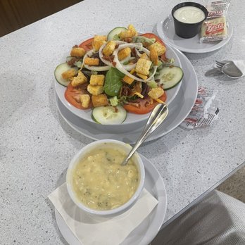 Little Griddle - Salad & Broccoli Cheese soup - Breakfast & Brunch Near Me - New Smyrna Beach, Florida Little Griddle - Salad & Broccoli Cheese soup - Breakfast & Brunch Near Me - New Smyrna Beach, Florida