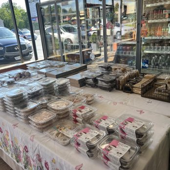 Bagel Girls Cafe - Baked goods - Bagels Near Me - Chester, New York Bagel Girls Cafe - Baked goods - Bagels Near Me - Chester, New York