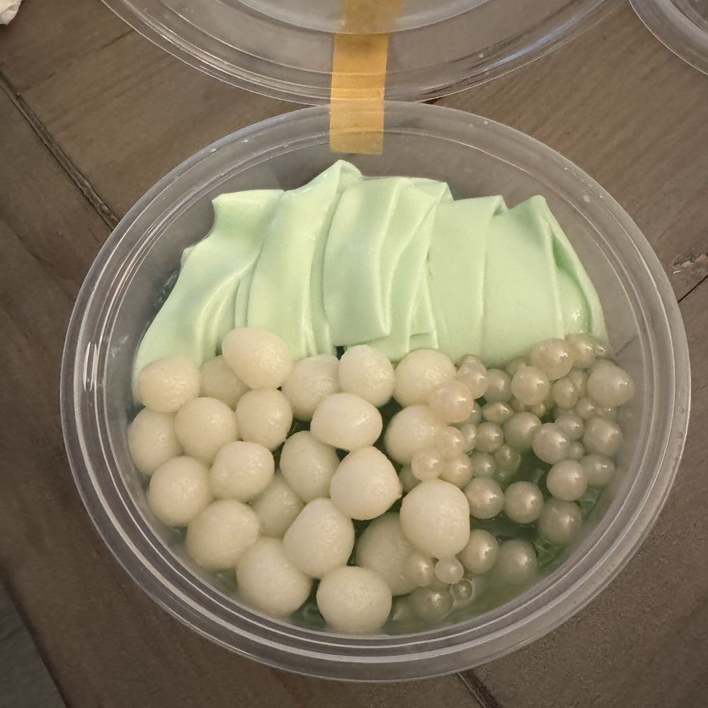 Premier Dessert Art - Pandan noodles with rice balls - Desserts Near Me - Monterey Park, California Premier Dessert Art - Pandan noodles with rice balls - Desserts Near Me - Monterey Park, California