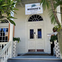 Marrero's Guest Mansion - Entrance
