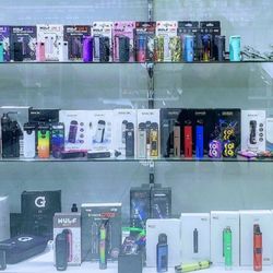 Black Moon Smoke Shop - Vape Kits, Mods, Tanks
