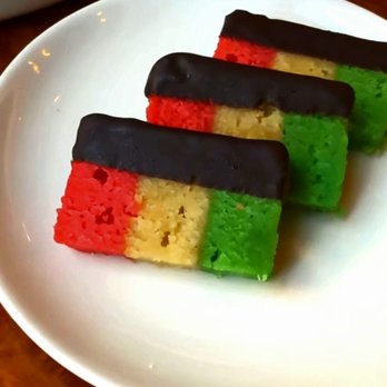 Ci Siamo - Delicious Rainbow cookies - 1/28/2026 - Italian Near Me - New York, New York Ci Siamo - Delicious Rainbow cookies - 1/28/2026 - Italian Near Me - New York, New York