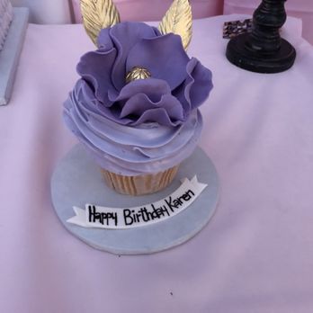 Royalty Cakes - Bakeries Near Me - Chino, California Royalty Cakes - Bakeries Near Me - Chino, California