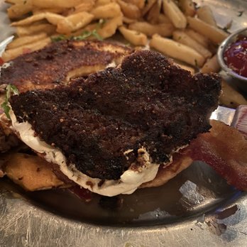 Eureka! - Burnt fig burger with nice cold fries - American Near Me - Bakersfield, California Eureka! - Burnt fig burger with nice cold fries - American Near Me - Bakersfield, California
