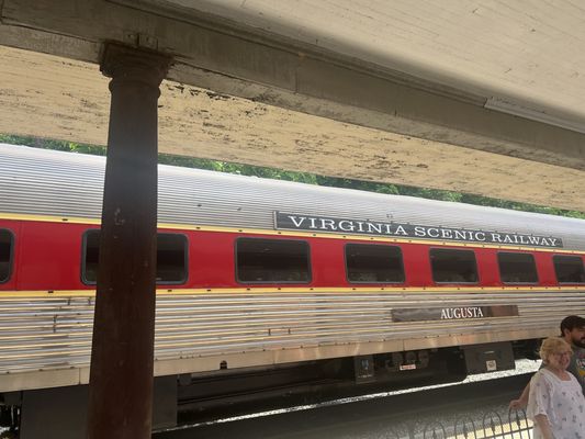 Virginia Scenic Railway by null