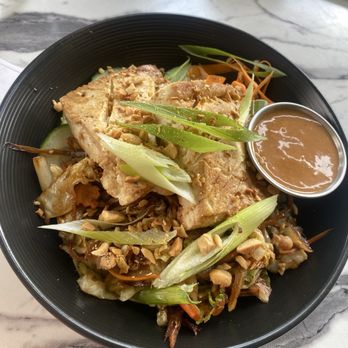 Parlor City Vegan - Thai Chicken Rice Bowl made gluten free by subbing tofu - Vegan Near Me - Binghamton, New York Parlor City Vegan - Thai Chicken Rice Bowl made gluten free by subbing tofu - Vegan Near Me - Binghamton, New York