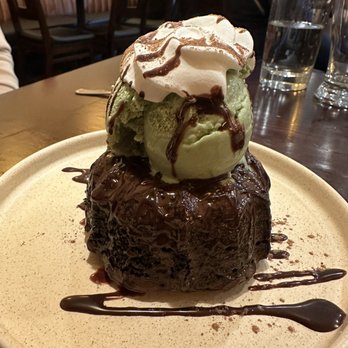 Arario - Lava cake with green tea ice cream - Korean Near Me - Reno, Nevada