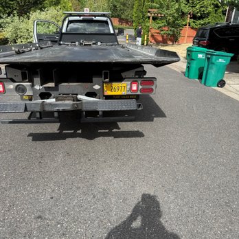 Advantage Towing & Roadside - Roadside Assistance Near Me - Portland, Oregon Advantage Towing & Roadside - Roadside Assistance Near Me - Portland, Oregon