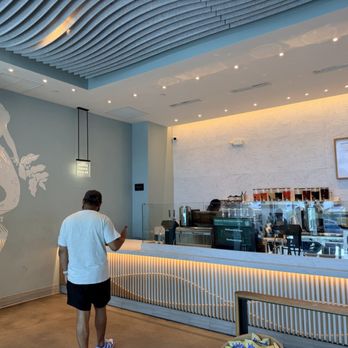 Starbucks - Coffee & Tea Near Me - Fort Lauderdale, Florida