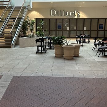 Ridgmar Mall - closed dillard - Shopping Centers Near Me - Fort Worth, Texas