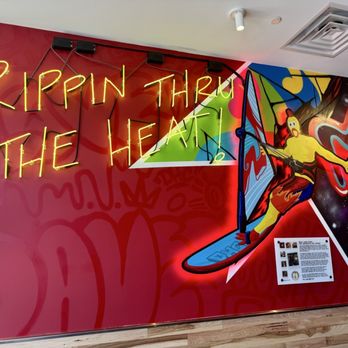 Dave's Hot Chicken - I love all of the street art on the walls - Chicken Shop Near Me - Milford, Connecticut
