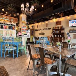 Papa Kwan’s - Cafe