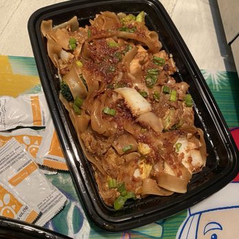 Kue's Cafe - Pad Thai - Chinese Near Me - Dunedin, Florida