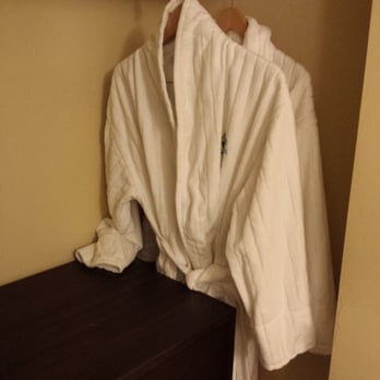 Marin Suites Hotel - Hotels Near Me - Corte Madera, California