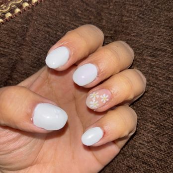 Kelly Nails Spa - She hurt my pinky and didn't even apologize, worst nails horrendous!!! - Nail Salons Near Me - Salinas, California Kelly Nails Spa - She hurt my pinky and didn't even apologize, worst nails horrendous!!! - Nail Salons Near Me - Salinas, California