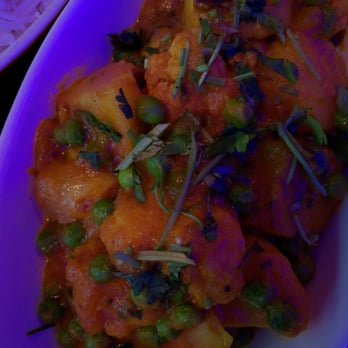 Bombay Grill - Aloo motor gobi - Indian Near Me - Brooklyn, New York
