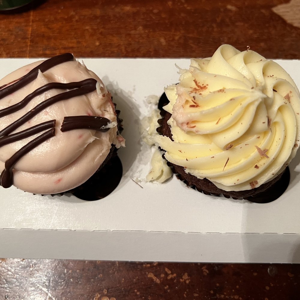 Lavender Moon Cupcakery - Chocolate Cherry Pinot Noir and Red Velvet - Bakeries Near Me - Alexandria, Virginia Lavender Moon Cupcakery - Chocolate Cherry Pinot Noir and Red Velvet - Bakeries Near Me - Alexandria, Virginia