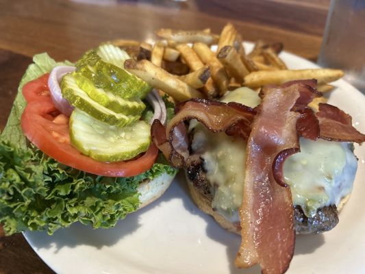 Bluebird Cafe by null