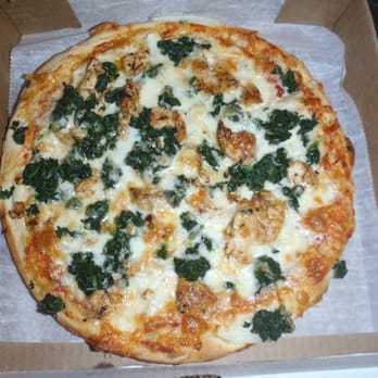 Village Fare Pizza - Spinach and chicken. Great combination - Pizza Near Me - Brookline, Massachusetts