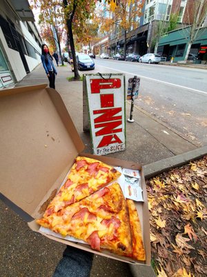 Hot Mama's Pizza by null