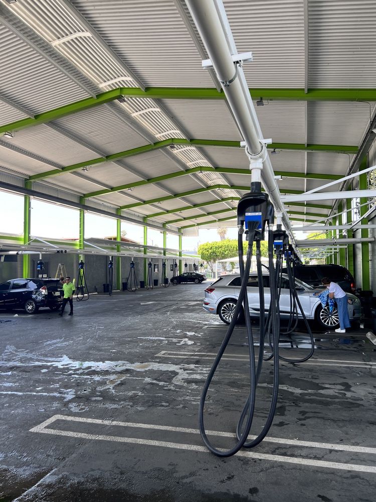 WALNUT HILL SPEEDWASH Updated October 2024 23 Photos & 17 Reviews