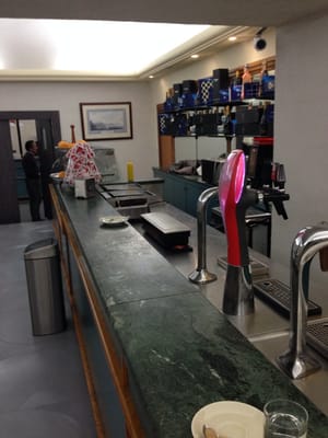 Bancone Caffetteria Picture Of Cocktail Bar Agropoli Tripadvisor