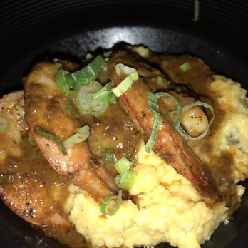 618 - Shrimp and grits, appetizer portion. You must order this! - New American Near Me - Freehold Borough, New Jersey