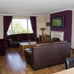 Harport House - Large lounge