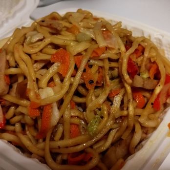 Miki's - Fried noodles - Hawaiian Near Me - Pearl City, Hawaii