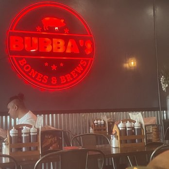 Bubba’s Bones & Brews - Inside Restaurant. - Gastropubs Near Me - Cathedral City, California