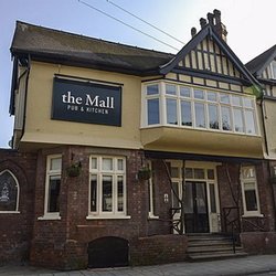 The Mall - Woodhall Spa - The Mall - Woodhall Spa