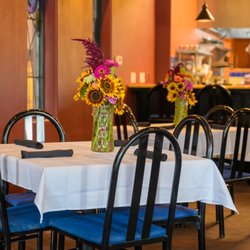 Benny's Bistro