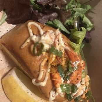 Lobster Guys - Lobster roll - Seafood Near Me - Long Beach, California