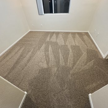Isaac the Handy Guy - Living room Installation - Flooring Near Me Isaac the Handy Guy - Living room Installation - Flooring Near Me