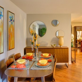 Somerset Place Apartments - Somerset Place Apartments - Apartments Near Me - Chicago, Illinois Somerset Place Apartments - Somerset Place Apartments - Apartments Near Me - Chicago, Illinois
