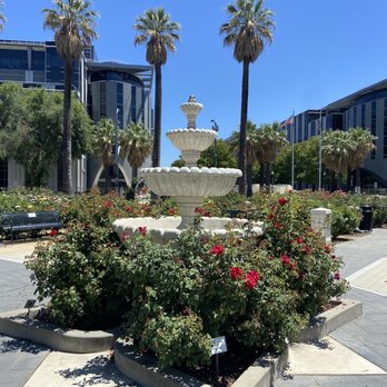 Capitol Park - Fountain! - Parks Near Me - Sacramento, California Capitol Park - Fountain! - Parks Near Me - Sacramento, California