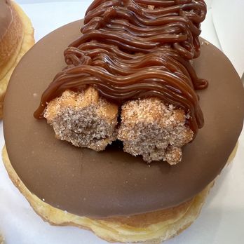 Randy’s Donuts - Coffee & Tea Near Me - San Diego, California