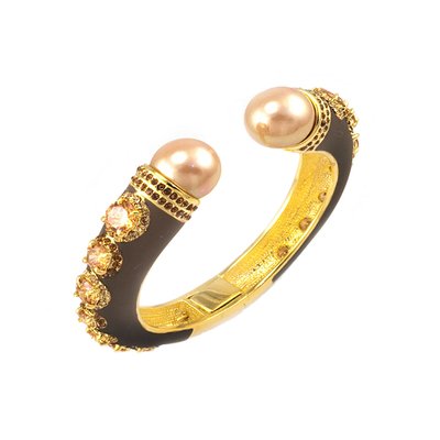 Gigi’s Jewelry by null