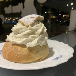 Mama Bear - Mumsig hemgjord semla