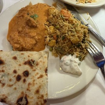 All India Cafe - Chicken Makhni (Butter Chicken), Vegetable Biryani, Potato Naan - Indian Near Me - Pasadena, California