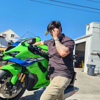 Salinas Motorcycle Center - Dude, your hair is fine let's get this thing in the truck. LETS GO RACING - Motorcycle Dealers Near Me - Salinas, California Salinas Motorcycle Center - Dude, your hair is fine let's get this thing in the truck. LETS GO RACING - Motorcycle Dealers Near Me - Salinas, California
