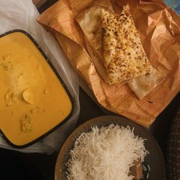 Korma, Large White Basmati Rice , Chilli Naan Korma, Large White Basmati Rice , Chilli Naan