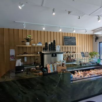 WholeLifeGo - Front counter - Health Markets Near Me - Calgary, Alberta