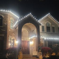 Fence Medic - Holiday Lighting