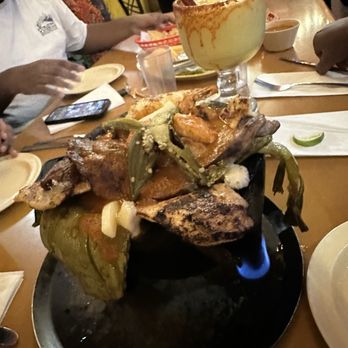 LA VECINDAD - Molcajete Riquisimo - Tacos Near Me - Las Vegas, Nevada LA VECINDAD - Molcajete Riquisimo - Tacos Near Me - Las Vegas, Nevada
