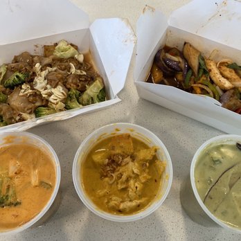 Sukho Thai - All the curries - Thai Near Me - Bellevue, Washington Sukho Thai - All the curries - Thai Near Me - Bellevue, Washington