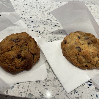Levain Bakery - NoHo, NYC - Chocolate-Chip Walnut and Fall Speciality cookies - Bakeries Near Me - New York, New York