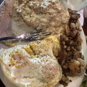 Conch Republic Grill - Biscuits and gravy excellent - Seafood Near Me - North Redington Beach, Florida